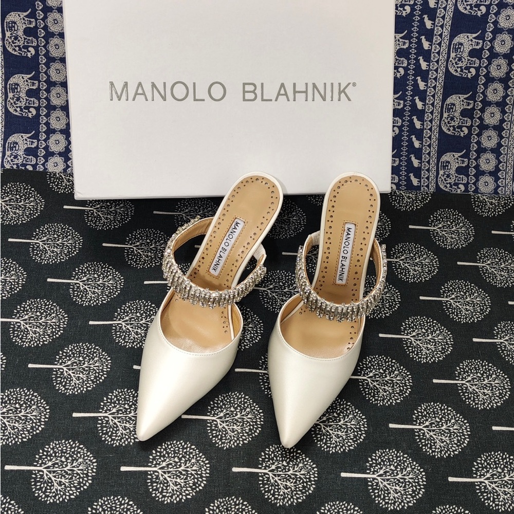 Manolo Blahnik White Crystal-Ankle Pointed Mule